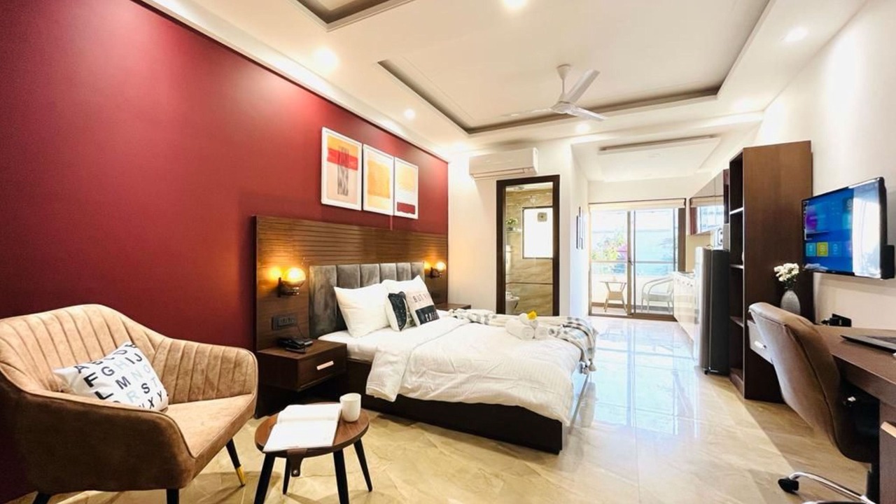 Photo of Bedroom in DLF Phase 3
