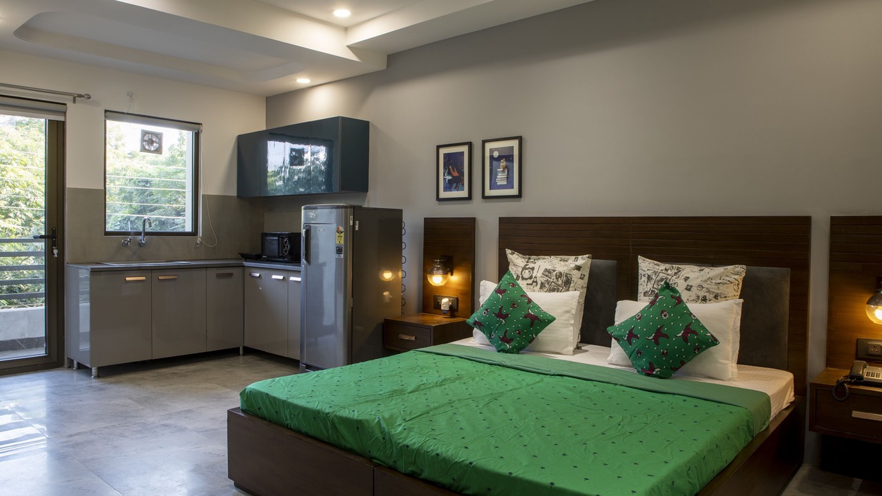 Photo of Bedroom in DLF Phase 3
