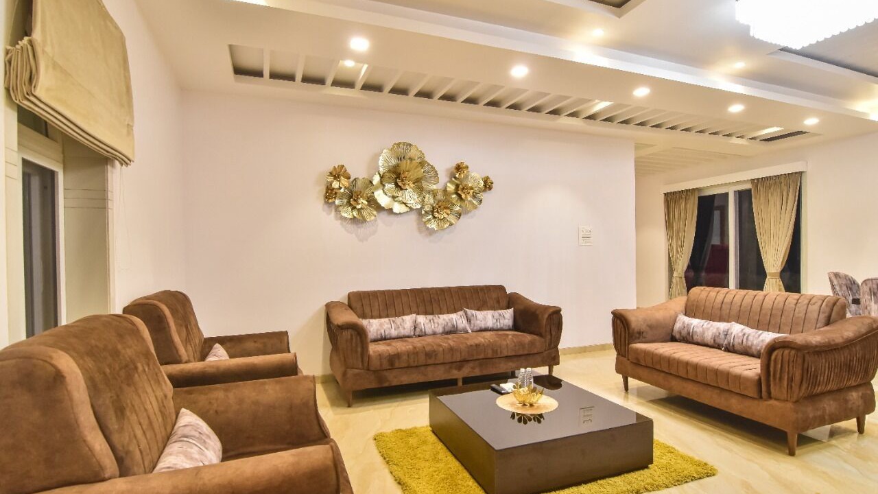 Photo of Livingroom in Aamby Valley City