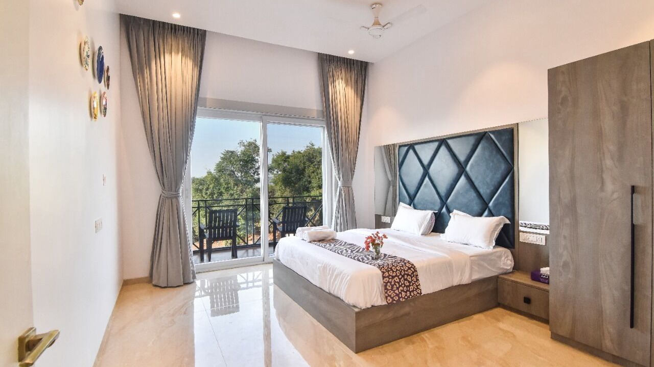 Photo of Bedroom in Aamby Valley City