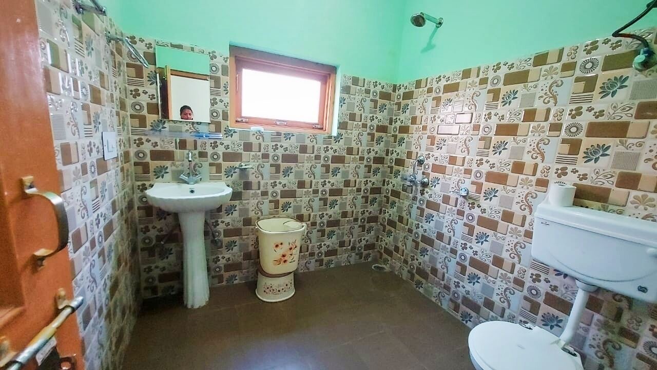 Photo of Bathroom in Jagatsukh