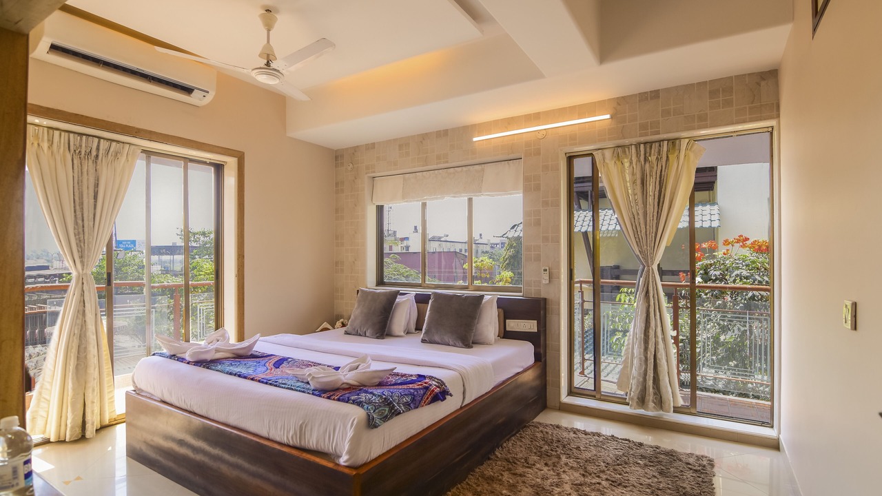 Photo of Bedroom in Lonavala