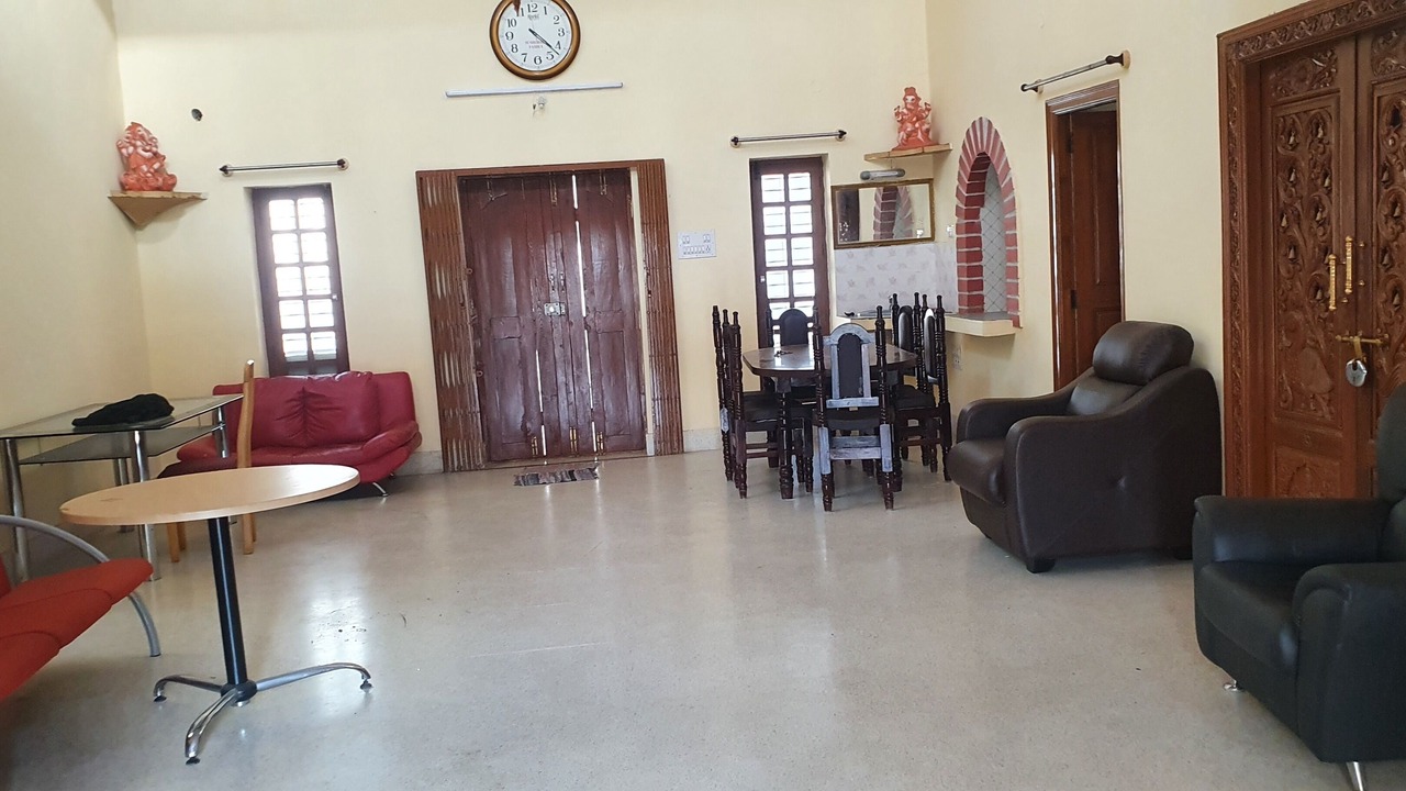 Photo of Others in Manchanabele