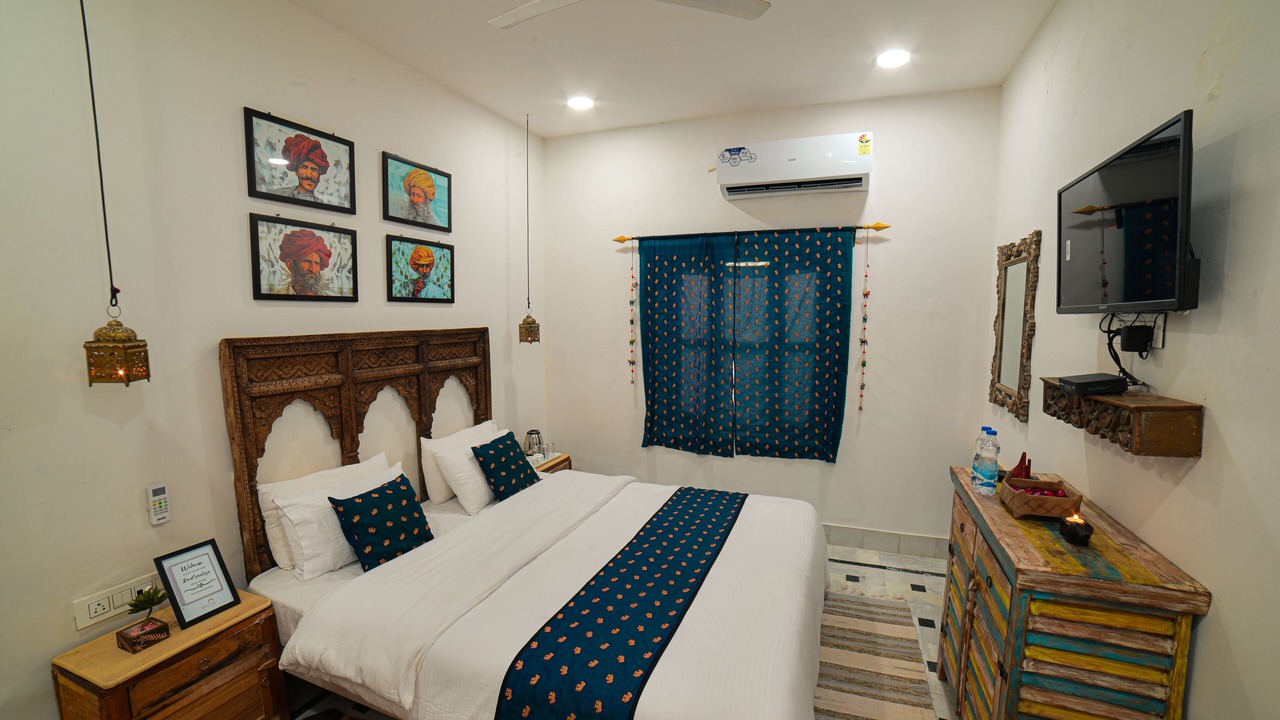 Photo of Bedroom in Amar Sagar Pol
