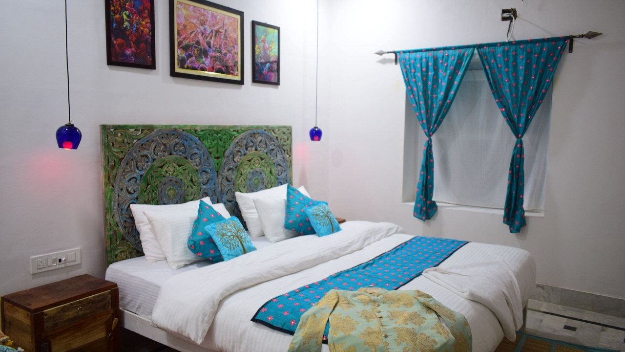 Photo of Bedroom in Amar Sagar Pol
