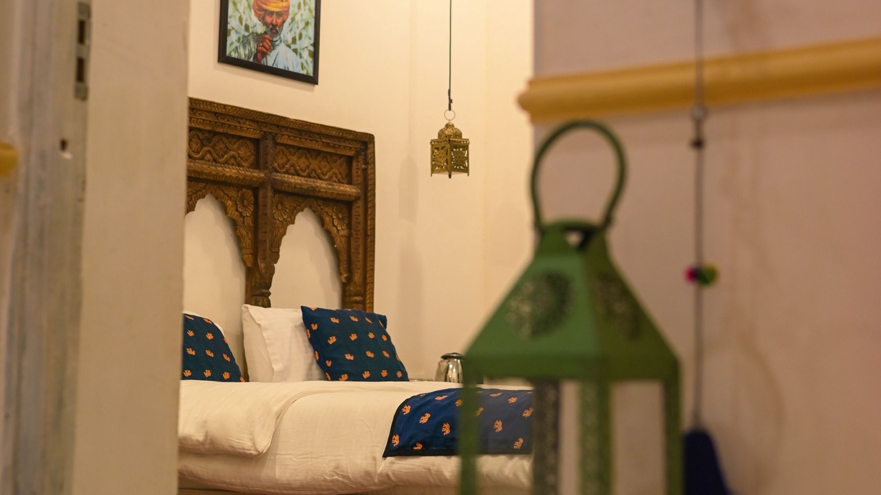Photo of Bedroom in Amar Sagar Pol