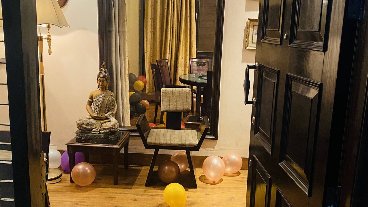 Photo of Livingroom in New Friends Colony
