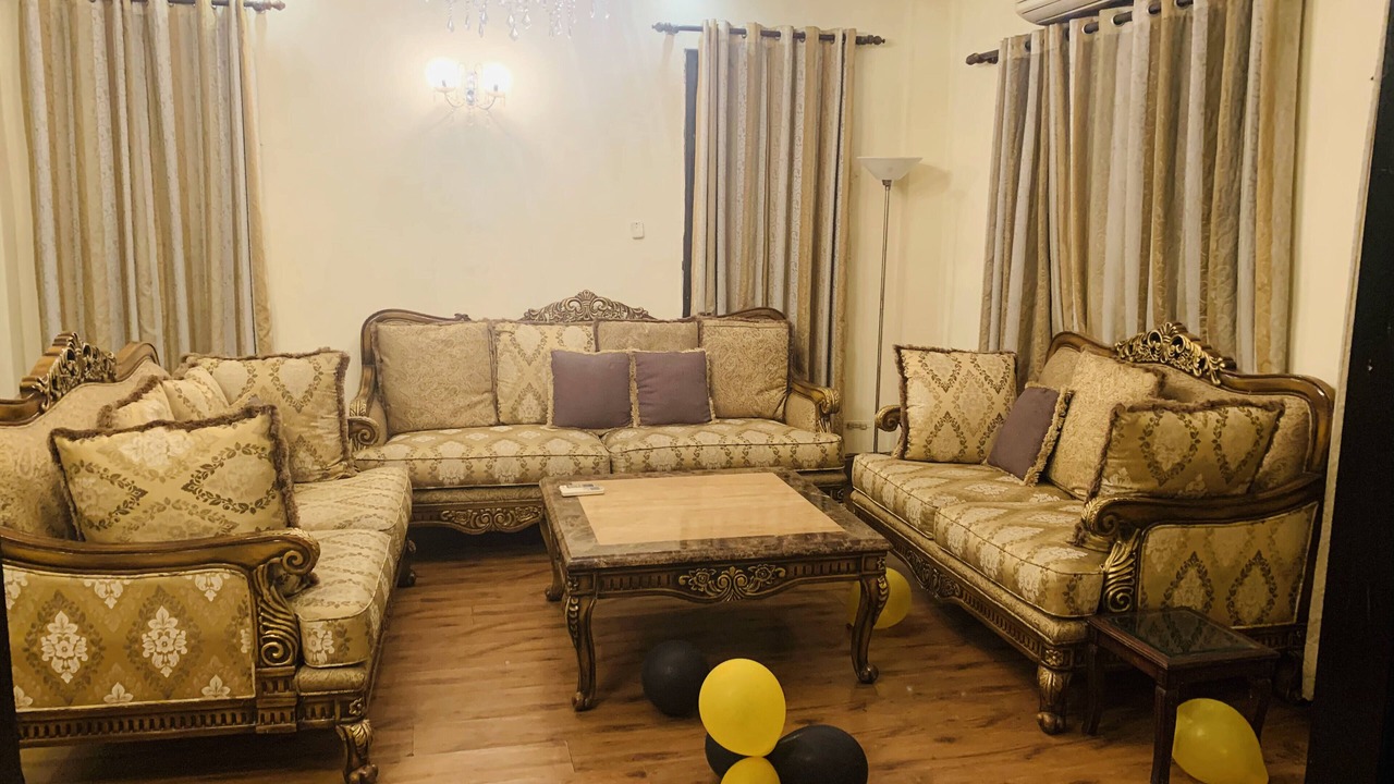 Photo of Livingroom in New Friends Colony