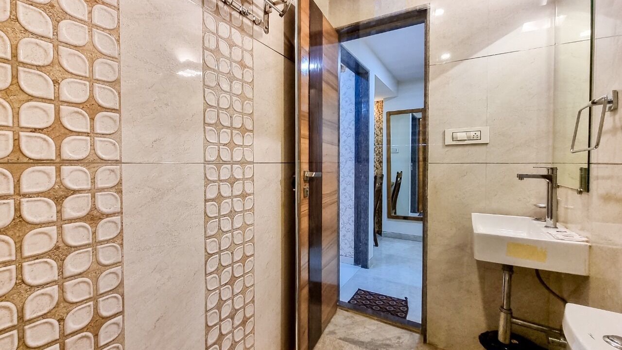 Photo of Bathroom in Santacruz