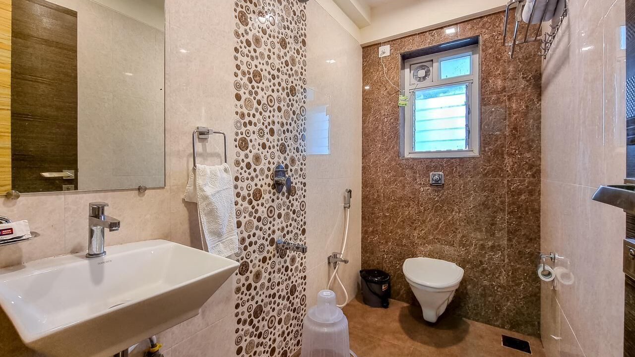 Photo of Bathroom in Santacruz
