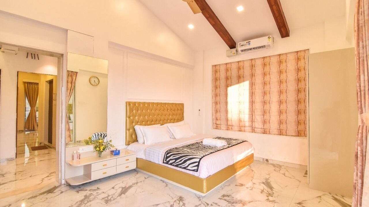 Photo of Bedroom in Aamby Valley City