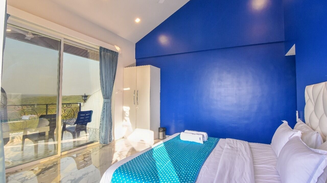 Photo of Bedroom in Aamby Valley City