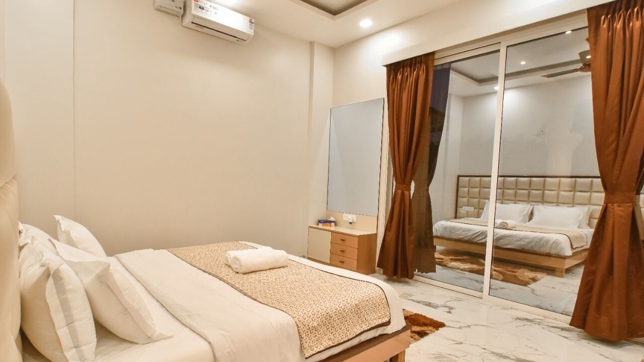 Photo of Bedroom in Aamby Valley City