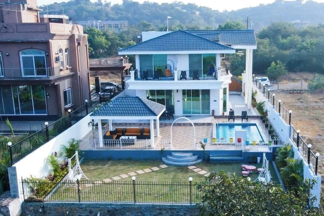 Photo of Outdoor in Aamby Valley City
