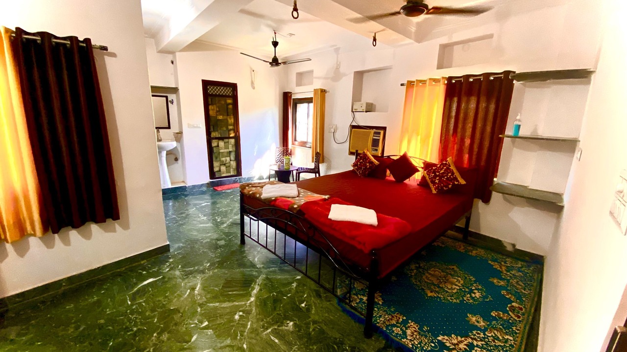 Photo of Bedroom in Lake Swaroop Sagar