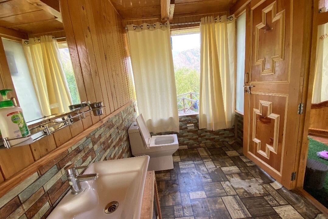 Photo of Bathroom in Banjar