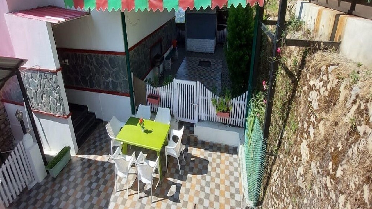Photo of Bedroom in Suwakholi
