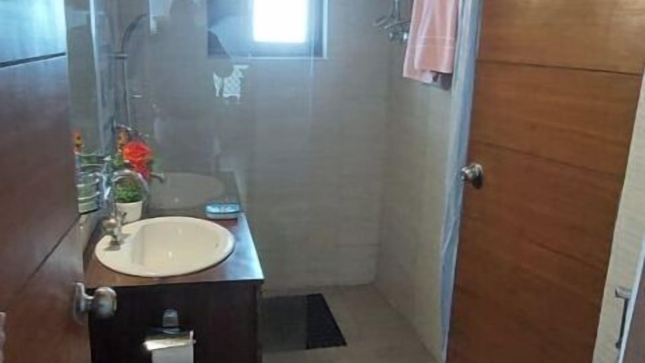 Photo of Bathroom in Suwakholi