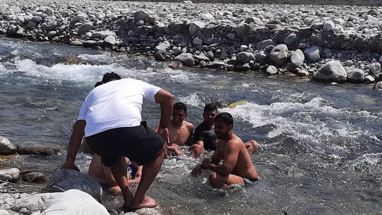 Photo of Others in Mohaan