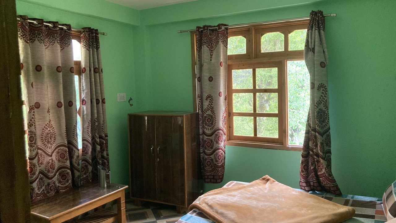 Photo of Bedroom in Kasol