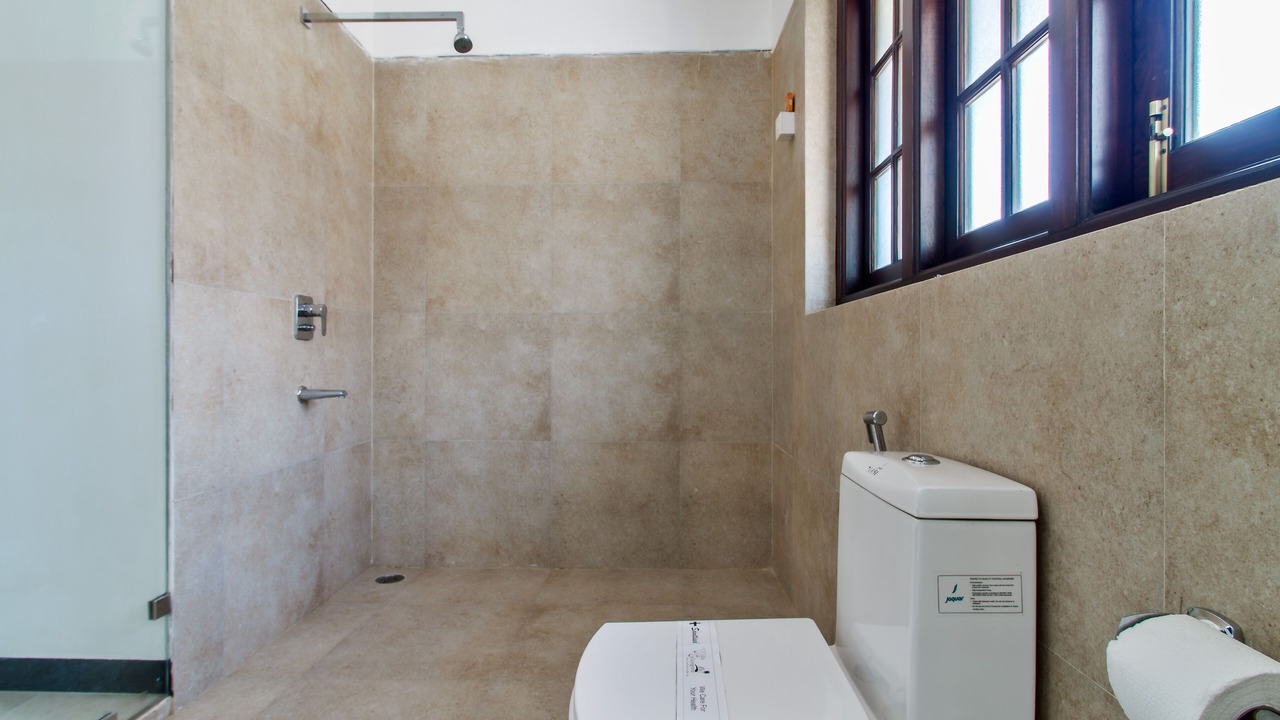 Photo of Bathroom in Gauravaddo