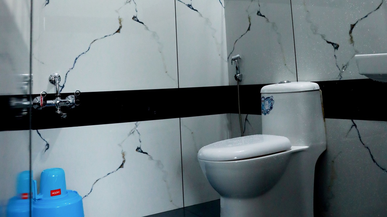 Photo of Bathroom in Vayittiri