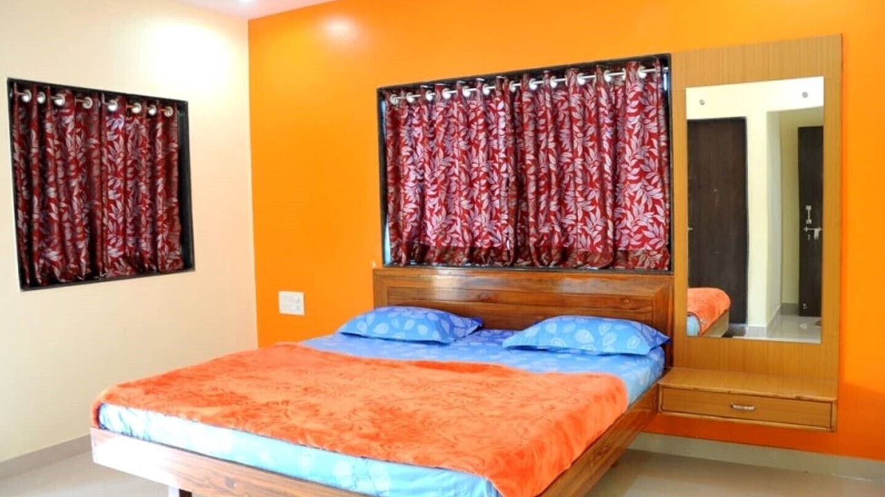 Photo of Bedroom in Mahabaleshwar