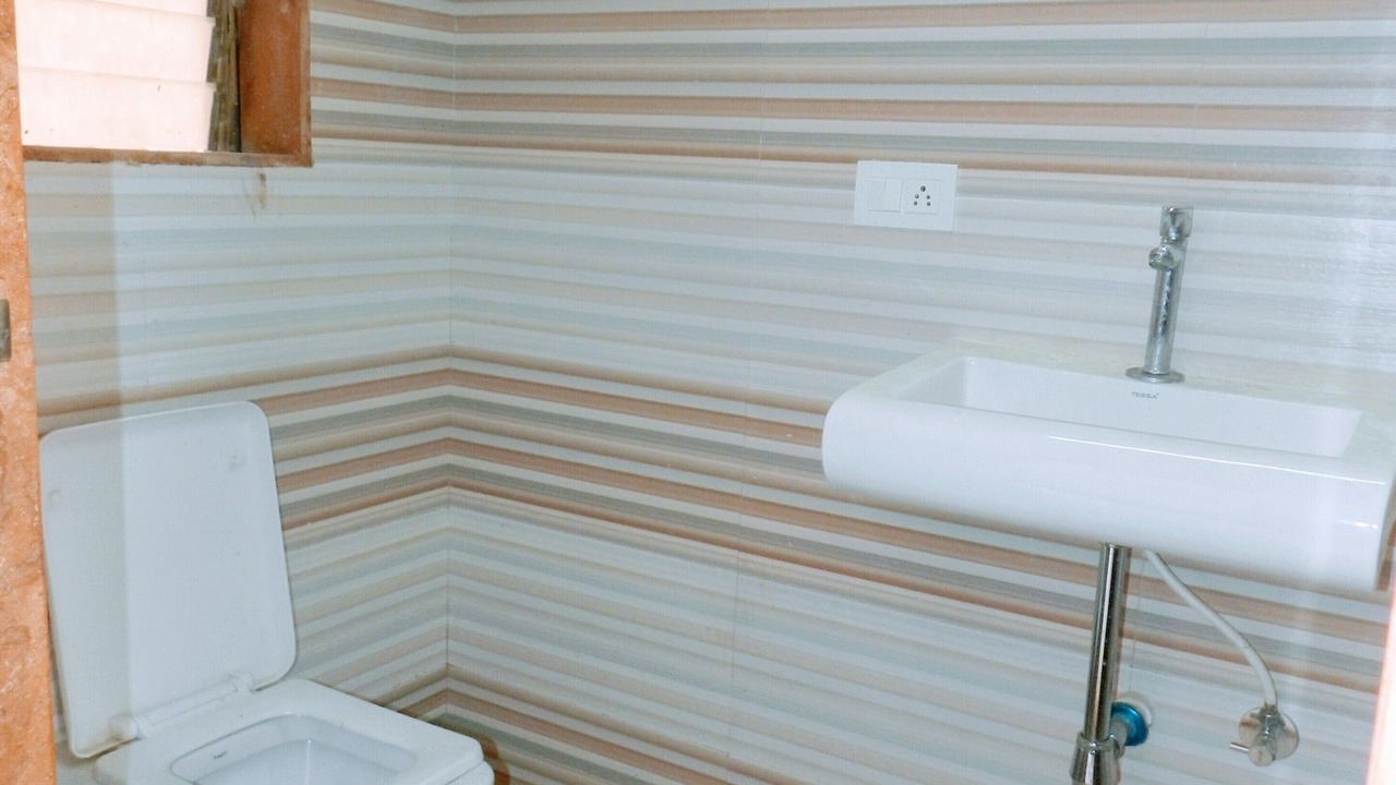 Photo of Bathroom in Malavli