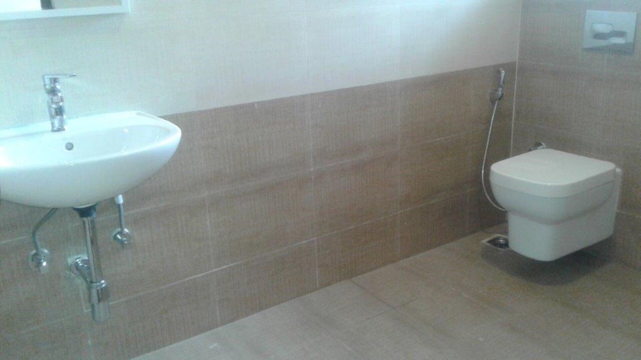 Photo of Bathroom in Lakshminarayana Pura