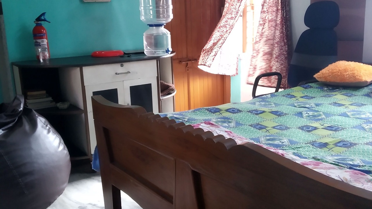 Photo of Bedroom in Tollygunge