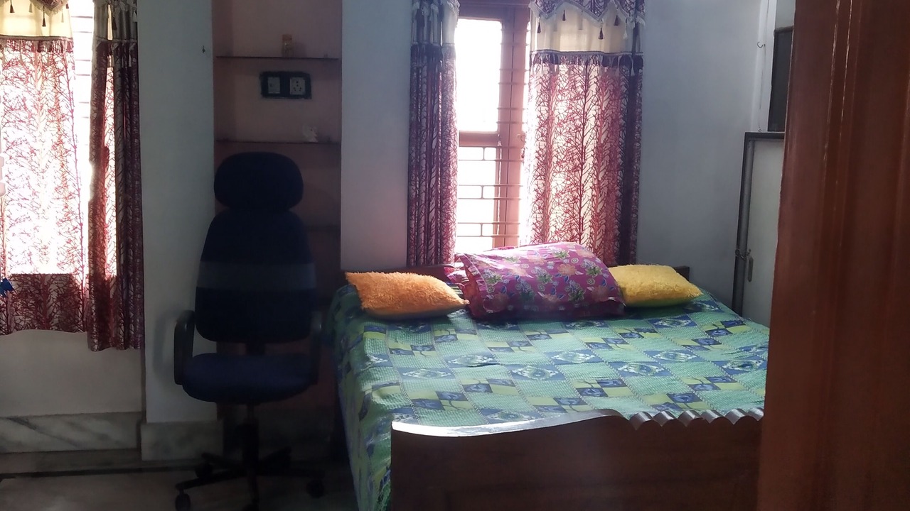 Photo of Bedroom in Tollygunge