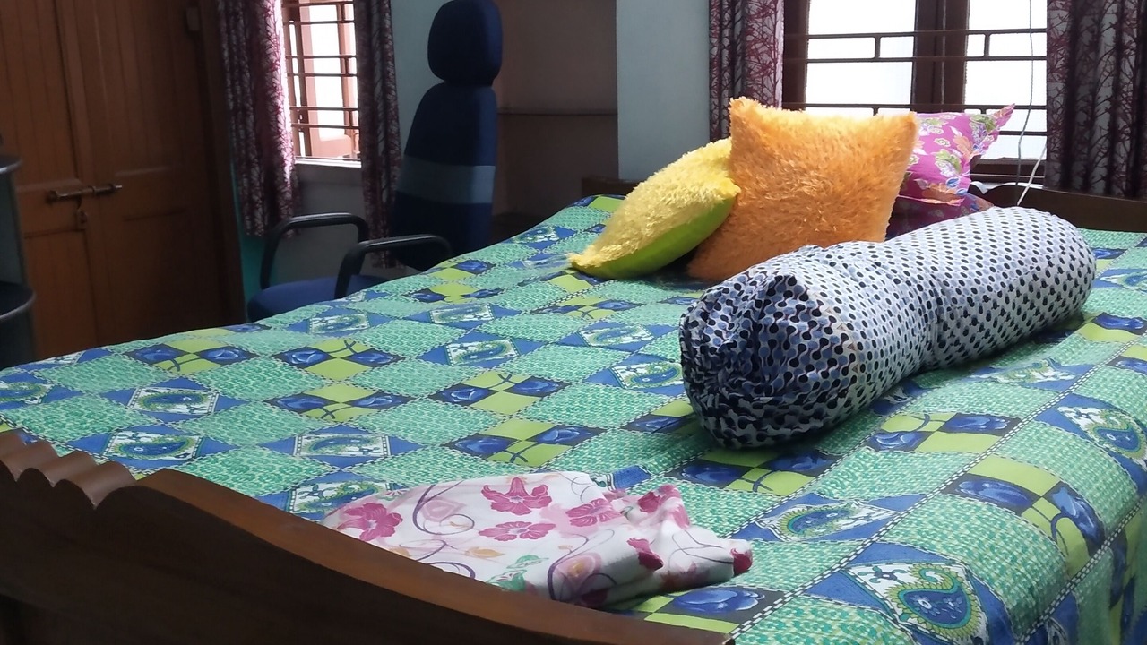 Photo of Bedroom in Tollygunge