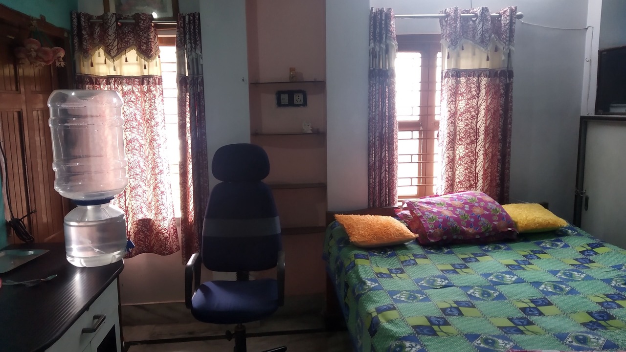 Photo of Bedroom in Tollygunge