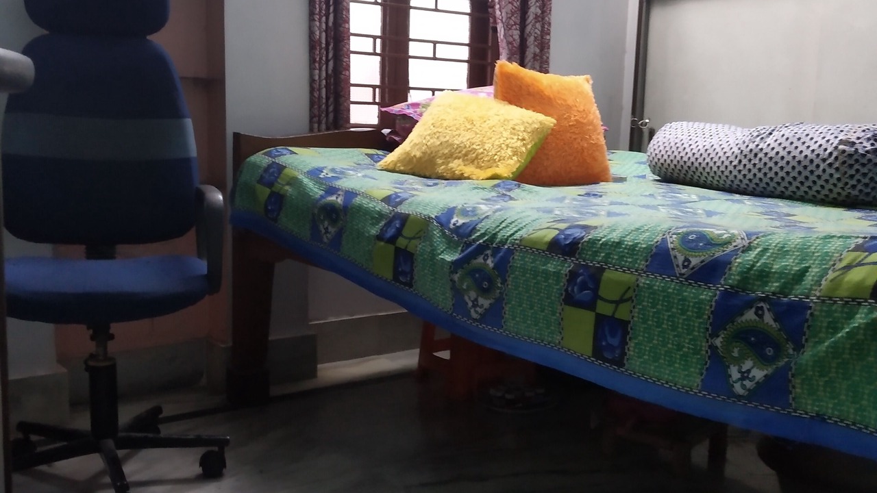 Photo of Bedroom in Tollygunge