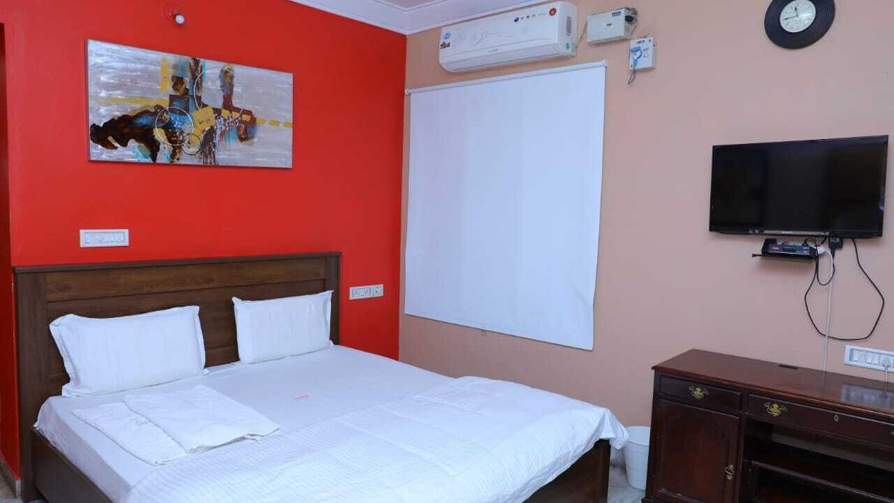 Photo of Bedroom in Tirupati
