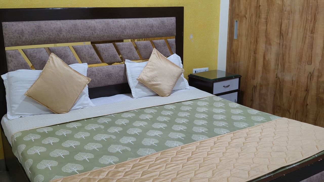 Photo of Bedroom in Saket