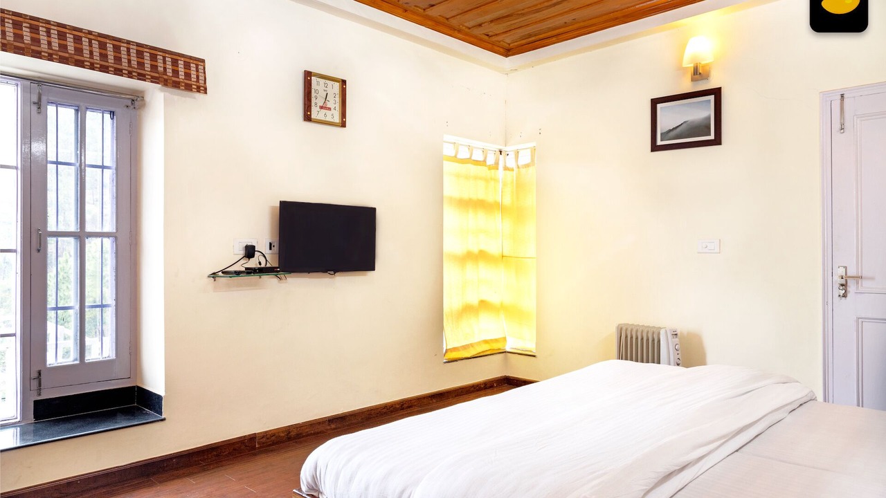 Photo of Bedroom in Chail