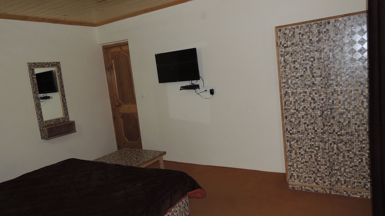 Photo of Bedroom in Old Manali