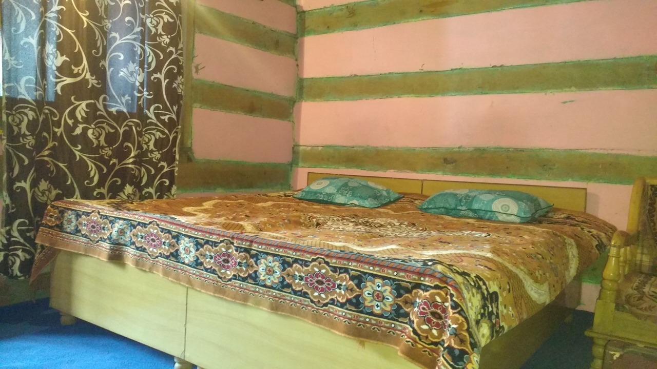Photo of Bedroom in Sangla