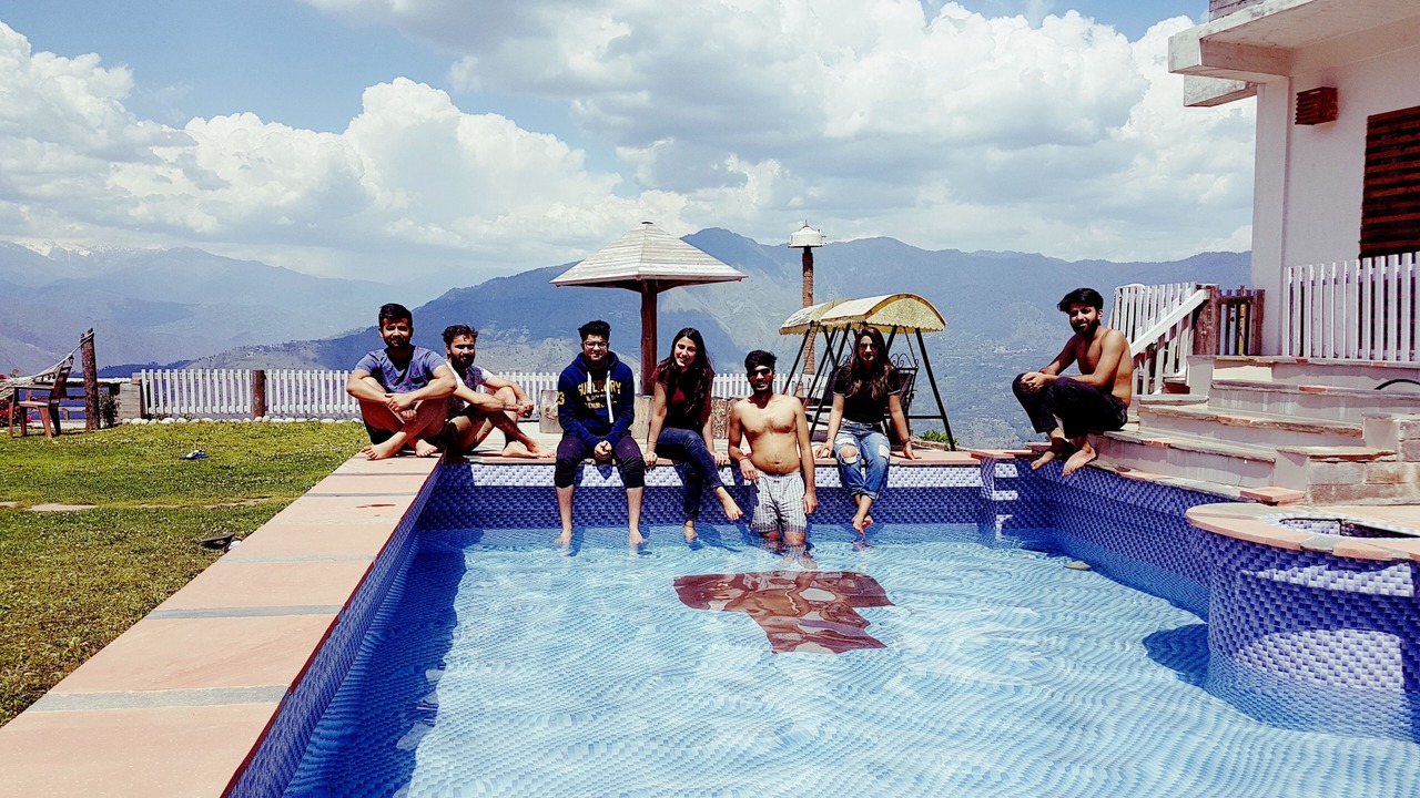 Photo of Outdoor in Mandhol