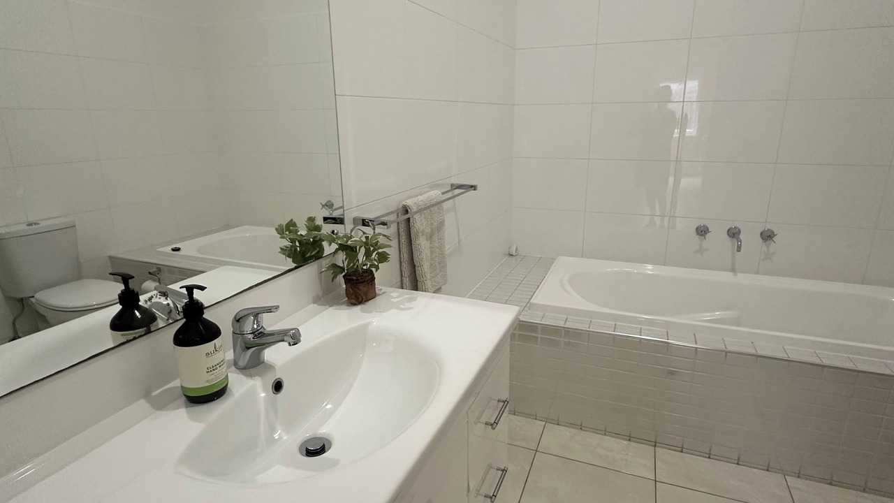 Photo of Bathroom in Semaphore