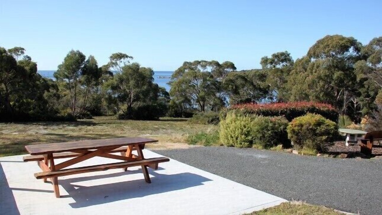 Photo of Others in Binalong Bay