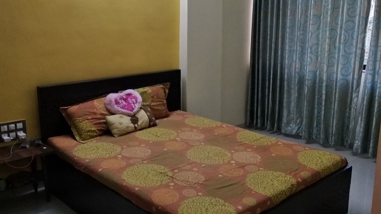 Photo of Bedroom in Vile Parle East