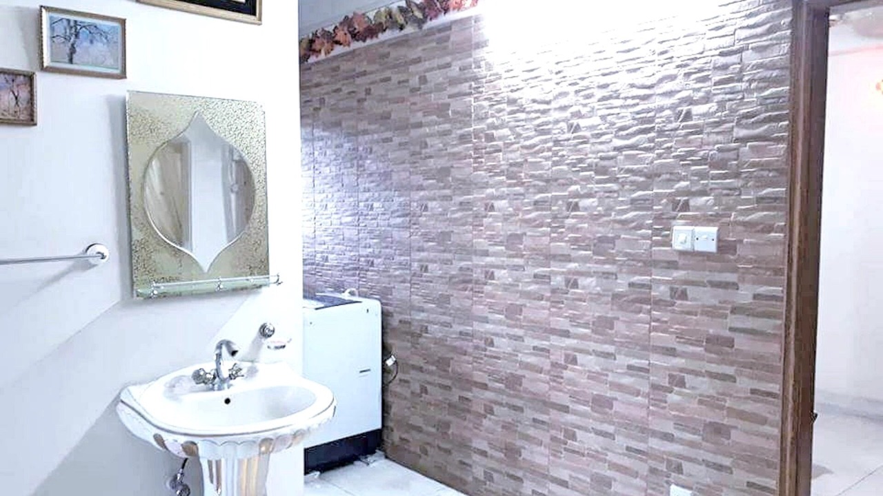 Photo of Bathroom in Banani