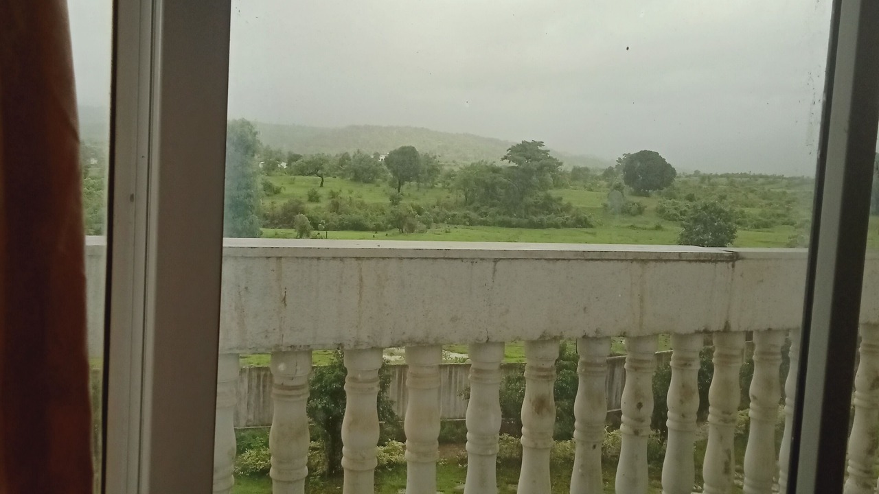 Photo of Others in Pali