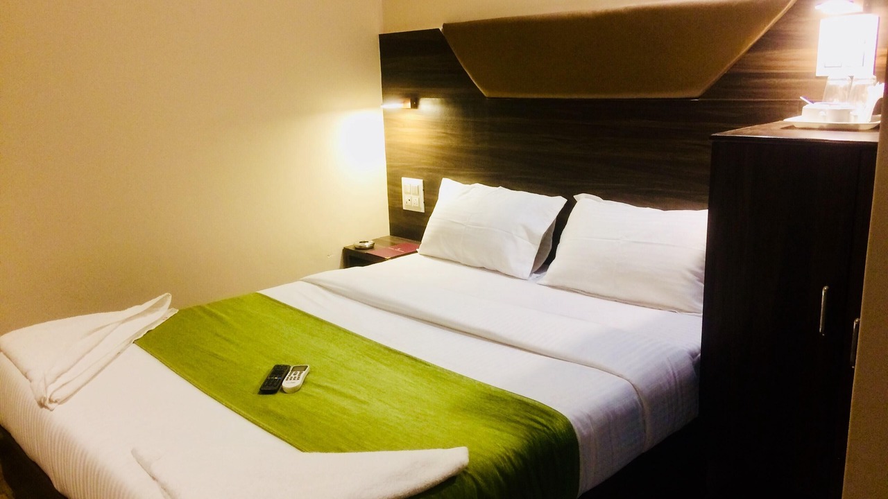 Photo of Bedroom in J B Nagar