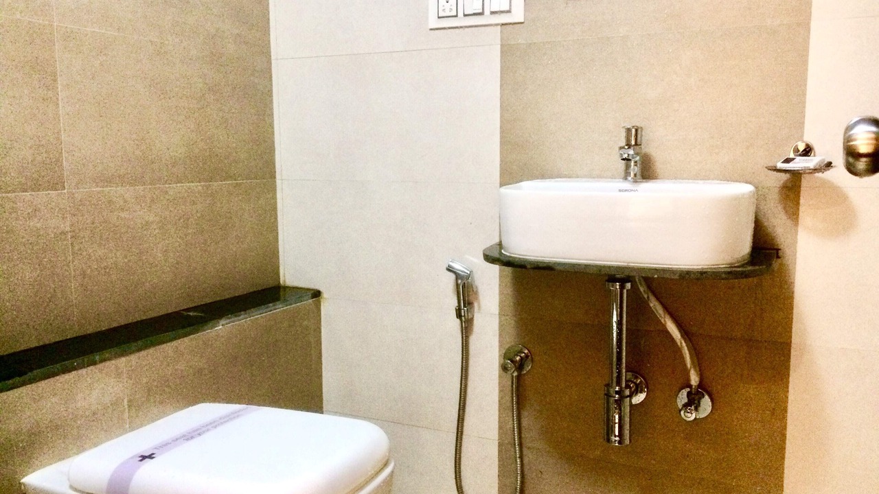 Photo of Bathroom in J B Nagar