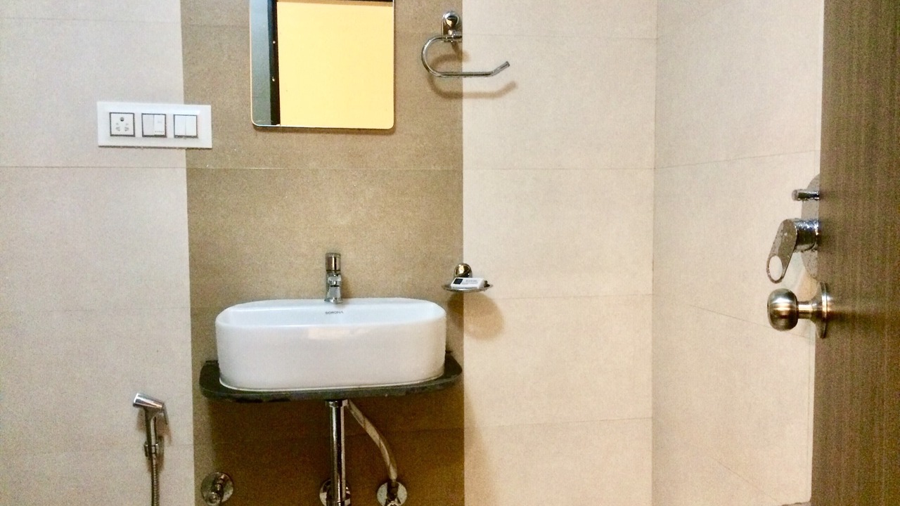 Photo of Bathroom in J B Nagar