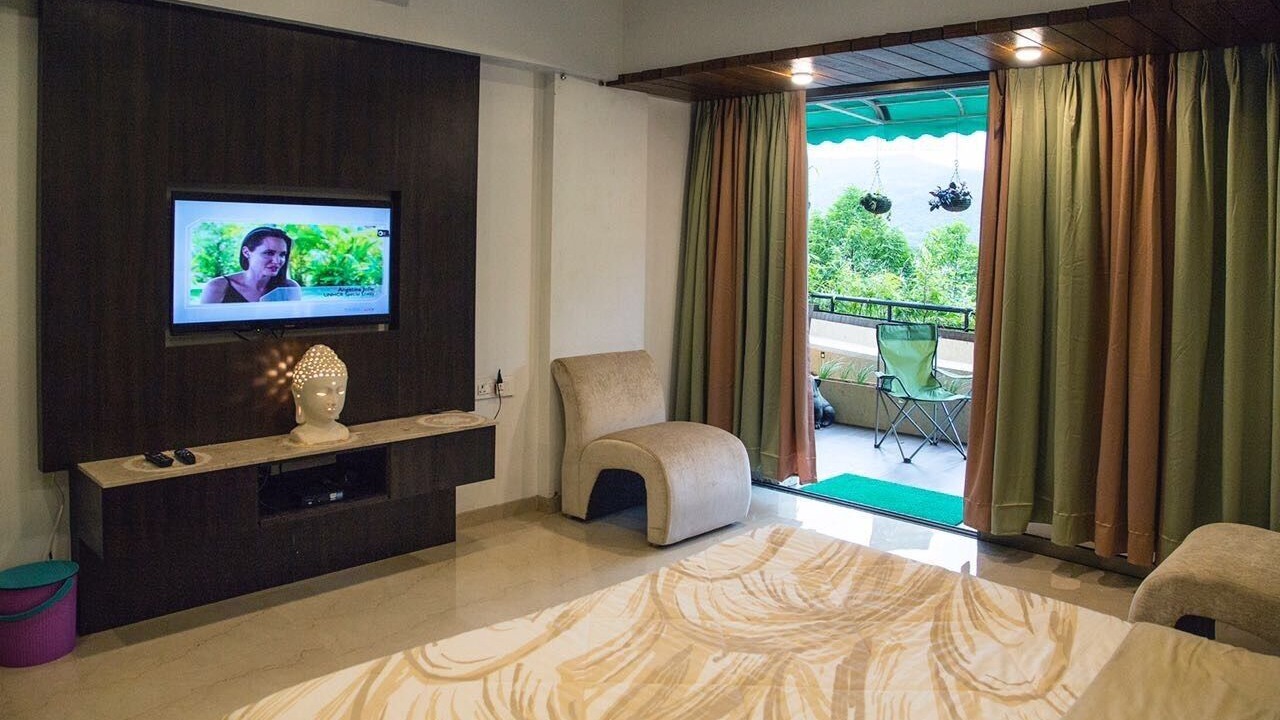 Photo of Bedroom in Lavasa