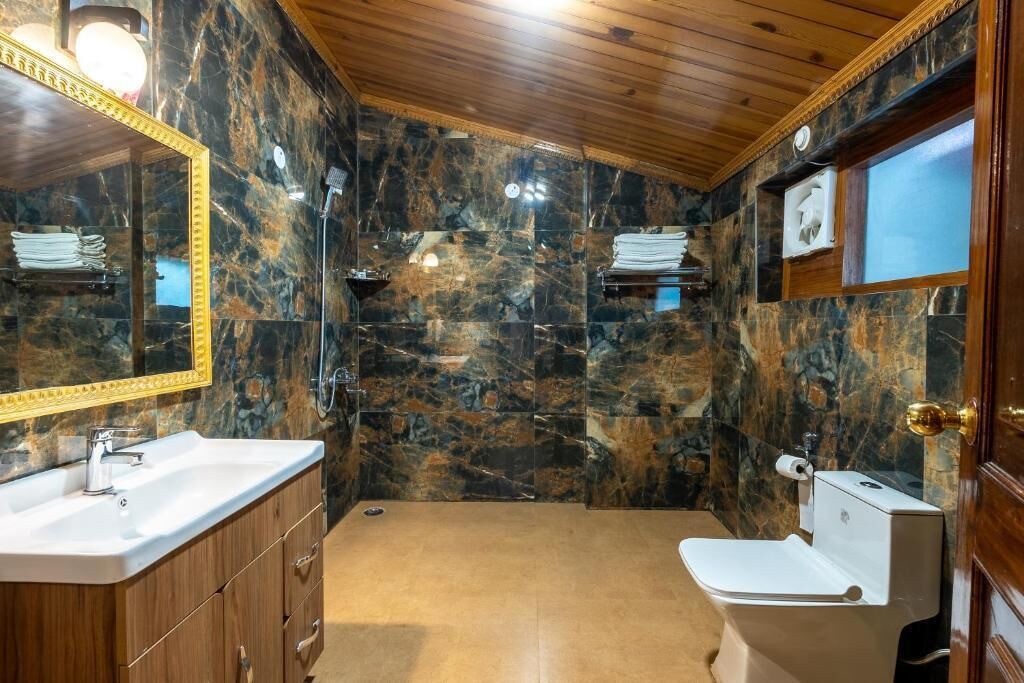 Photo of Bathroom in Nainital